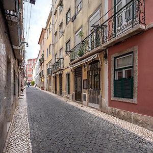 Cozy One Bedroom Apt In Historic Location - Carmo