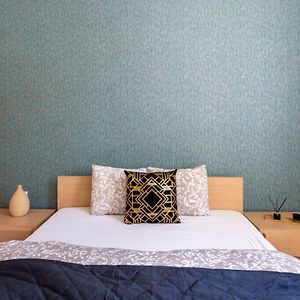 Central Gozsdu Aparment By Quentin Homes