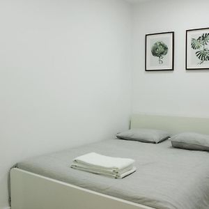 Principe Real - Nice And Cozy Private Apartment