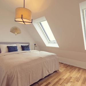 Appartement à 2 Chambres à Coucher