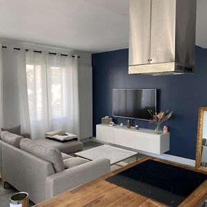 Appartement à 2 Chambres à Coucher