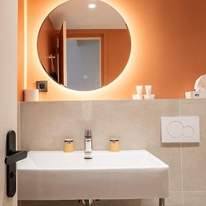 Chambre Standarde Lit Queen-Size
