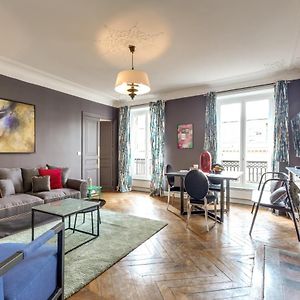 Appartement à 3 Chambres à Coucher