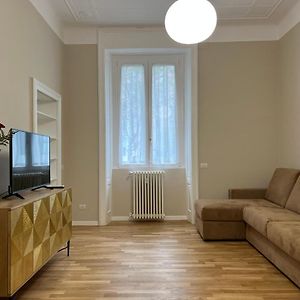 Regina By The Blue Twins Apartments Milano