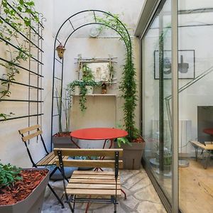 Appartement Chic Avec Patio - 2Br 6P - Le Marais
