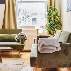 Appartement à 2 Chambres à Coucher