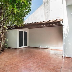 Joivy Central & Spacious Apt In Porto