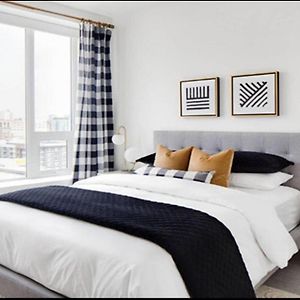 City Center Cosy Three Beds