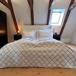 Appartement à 3 Chambres à Coucher