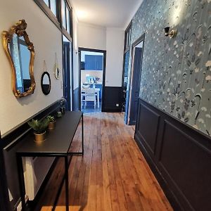 Appartement à 2 Chambres à Coucher