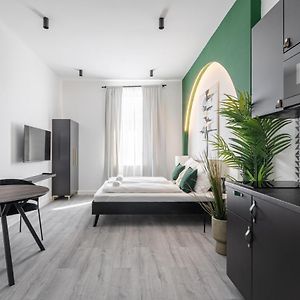 R6 - Boutique Apartments, Best Location By Bqa