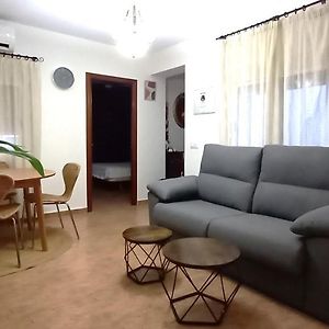 Appartement à 3 Chambres à Coucher