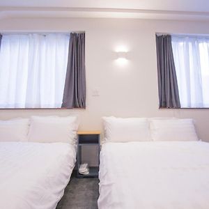 Cozy 4-Guest Stay In Heart Of Asakusabashi, Tokyo Deoy