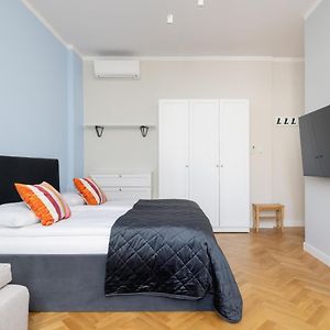 Modern Studio Kazimierz For 4 Guests Only 1 Km To Wawel Castle By Noclegi Renters