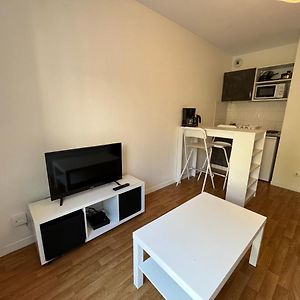 Acajou, Studio Avec Terrasse Et Parking Prive