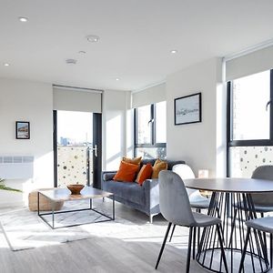 Appartement à 2 Chambres à Coucher