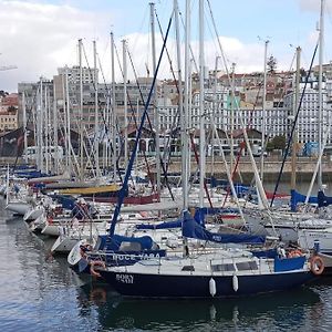 Lisbon Cosy Boat