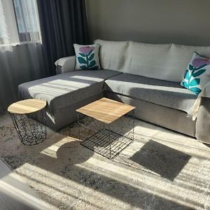 Appartement à 2 Chambres à Coucher