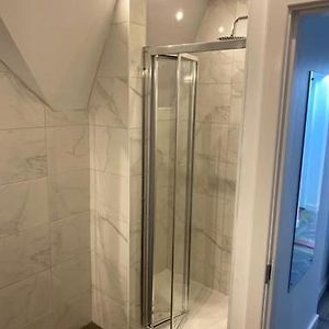 Private Bathroom Quadruple Room