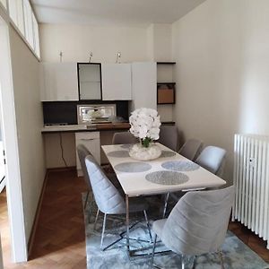 Appartement Spacieux Proche Du Centre Ville