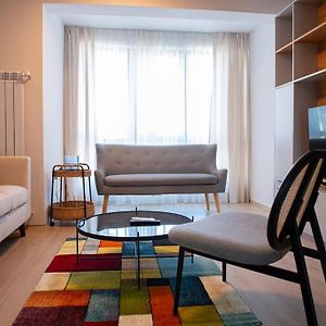Appartement à 2 Chambres à Coucher