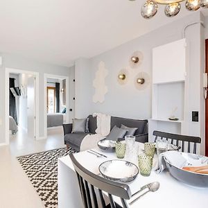 Appartement à 2 Chambres à Coucher