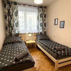 Warszawa Krucza Pokoje