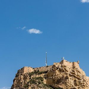 Apto. Abad Najera, En El Casco Antiguo De Alicante