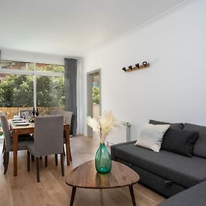 Appartement à 3 Chambres à Coucher
