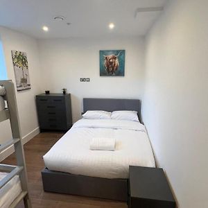 Appartement à 3 Chambres à Coucher