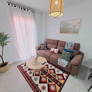 Appartement à 3 Chambres à Coucher