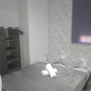 Precioso Apartamento Moderno Cerca Del Carrefour Rosaleda