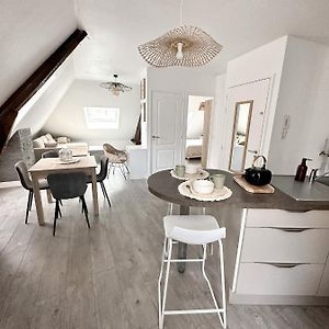 Appartement à 2 Chambres à Coucher