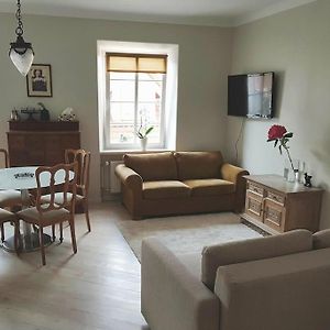 Appartement à 2 Chambres à Coucher