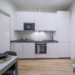 Apartment Malasana By Sharingco