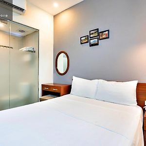 Chambre Standarde Lit Queen-Size