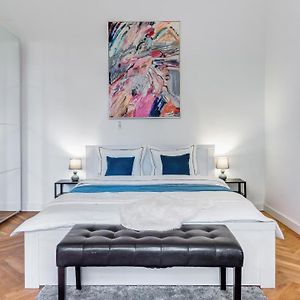 Appartement à 3 Chambres à Coucher