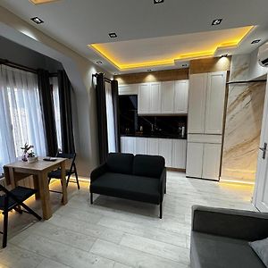 Adgsuites