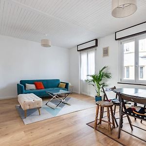 Appartement à 2 Chambres à Coucher