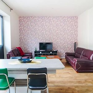 Appartement à 3 Chambres à Coucher