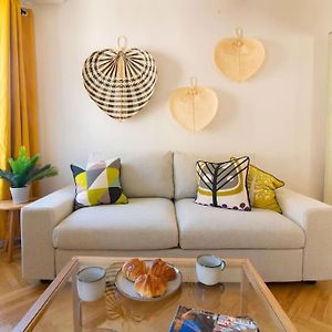 Appartement à 2 Chambres à Coucher