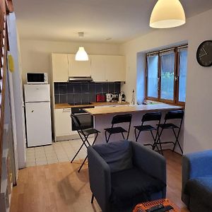 Appartement à 2 Chambres à Coucher