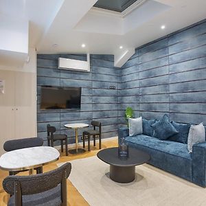 Apartment Saint Germain Des Pres By Studio Prestige