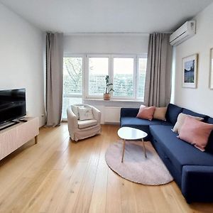 Appartement à 3 Chambres à Coucher