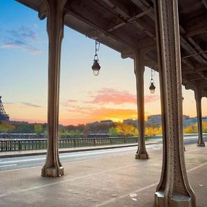 Entire Cozy Apartment Near Eiffel Tower In Paris