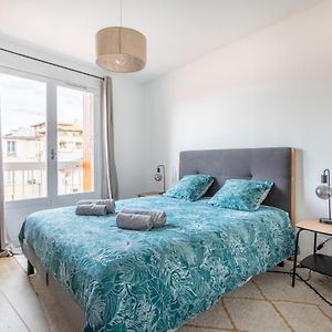 Appartement à 2 Chambres à Coucher