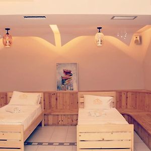 Dormitory Room Mixed
