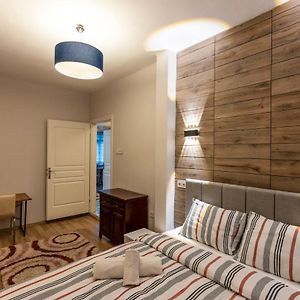In The Center Of Taksim And Galataport 2 Bedrooms And 1 Living Room In Apartment