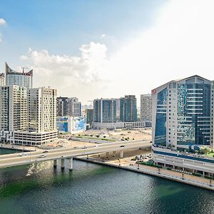 Luxury Escapes - Damac Maison Prive - Canal View Studio Apts - Near Dubai Mall