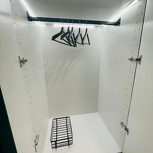 Nancy Gare - Studio Haut De Gamme